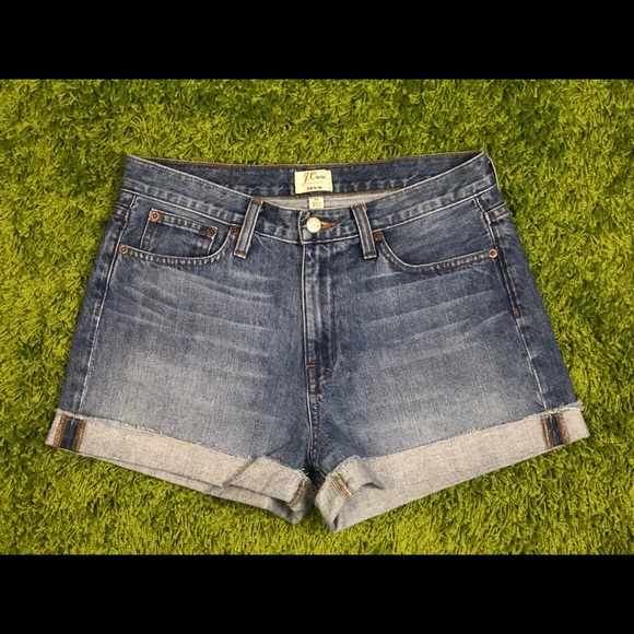 J.Crew High-rise Broken in Boyfriend Short - Picture 1 of 4